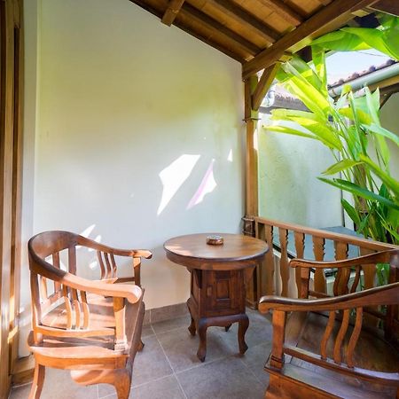 Red Gong Hotel Canggu Exterior foto